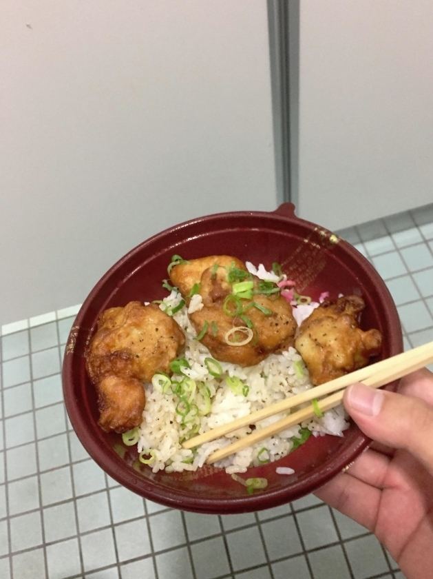 画像 ワイぼっち 大学で今日も便所飯 やばたにチャンネル